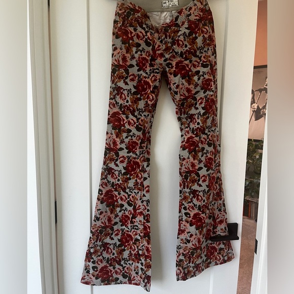Free People Pull On Corduroy Printed Flares - Picture 1 of 4